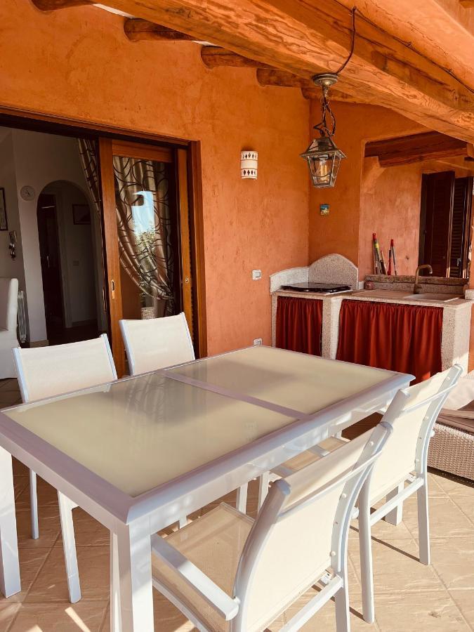 Villa A Golfo Aranci Con Vista Su Tavolara Marinella  Dış mekan fotoğraf